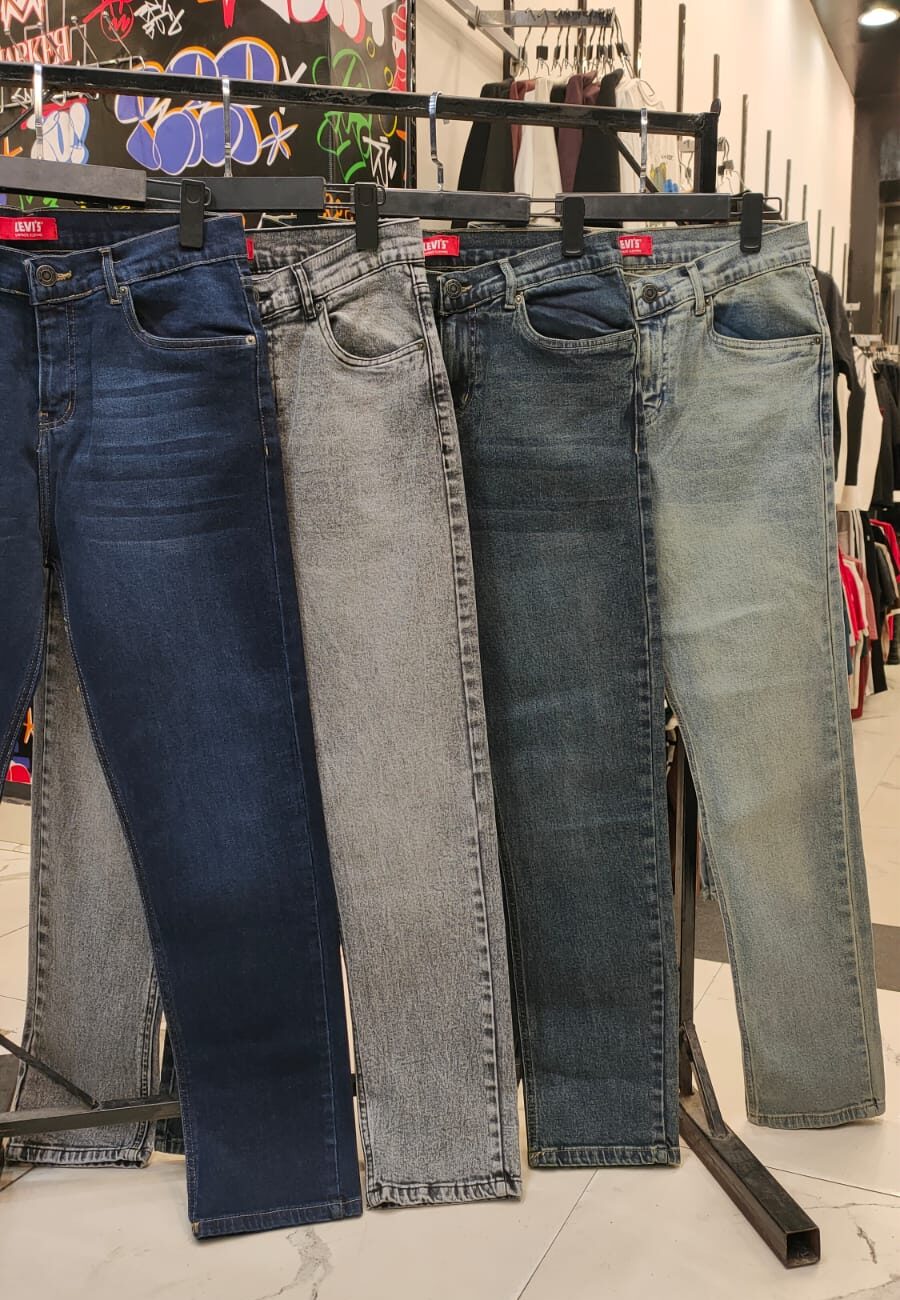 Levi's Straight