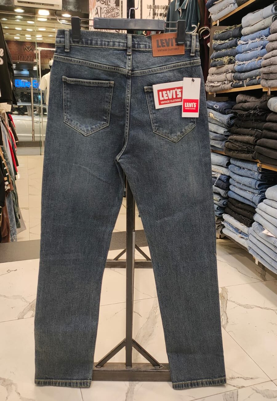 Dirty-Blue-Black Levi's ( Back )